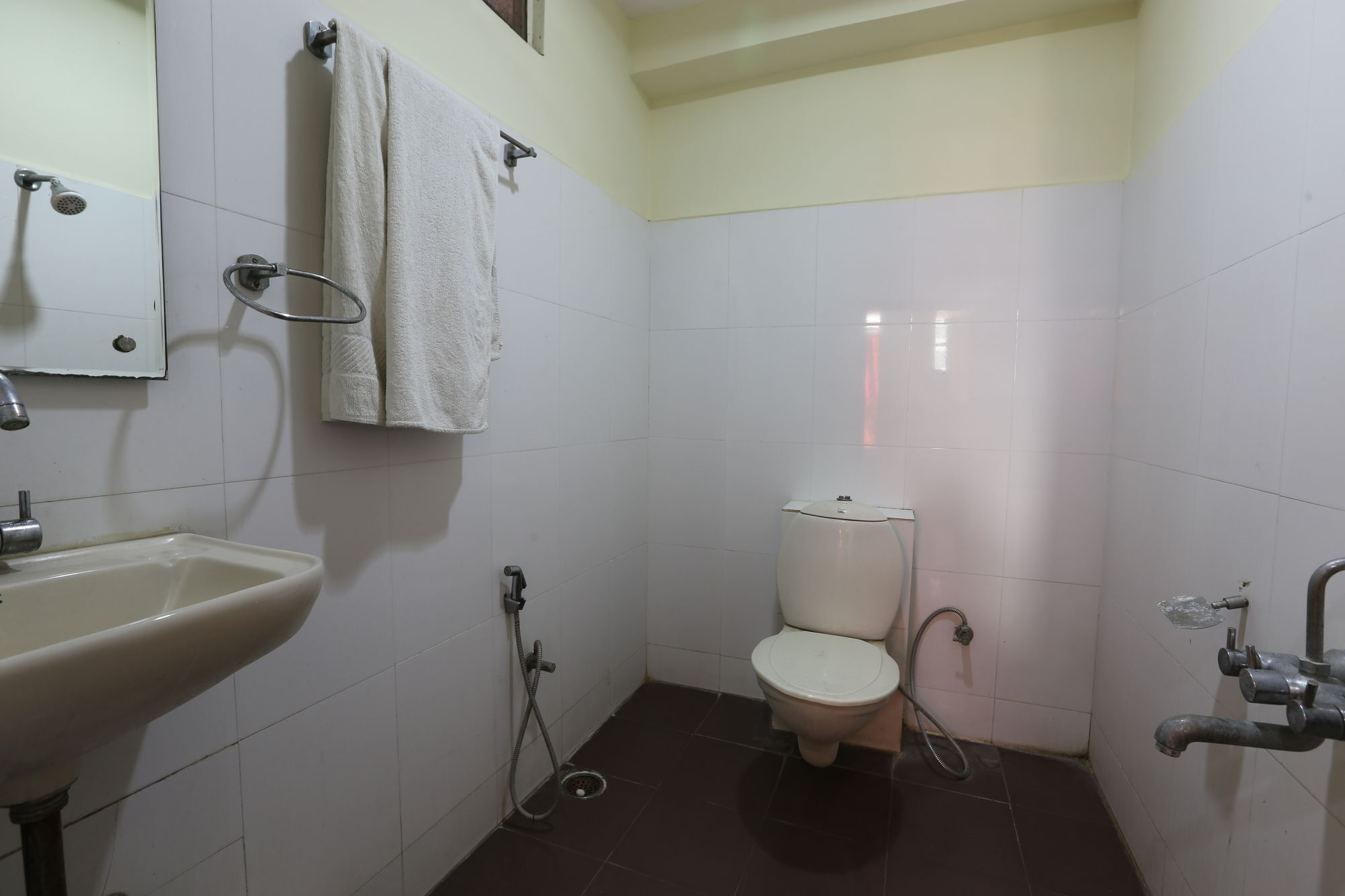 Hotel Vjr Residency By Hotelscart Haydarabad Dış mekan fotoğraf